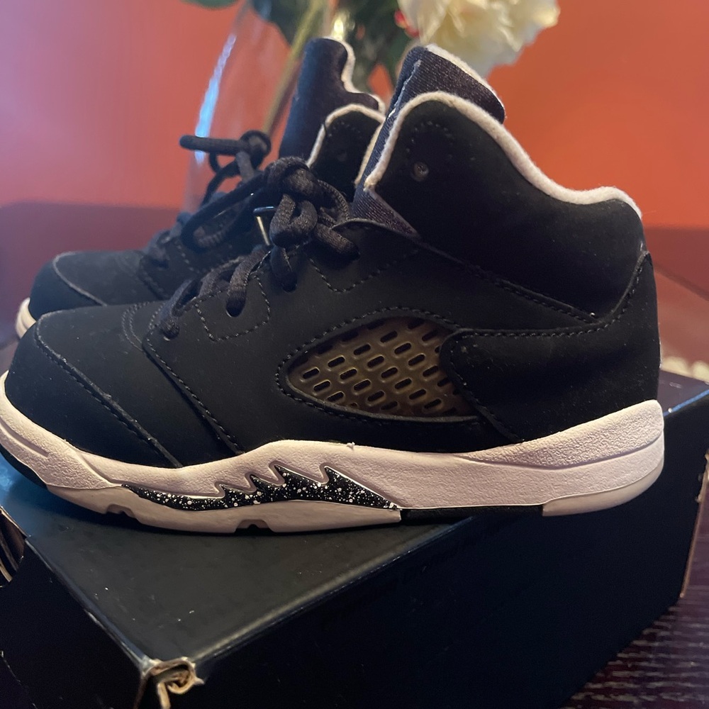 Air Jordan 5 Retro GS 'Oreo'